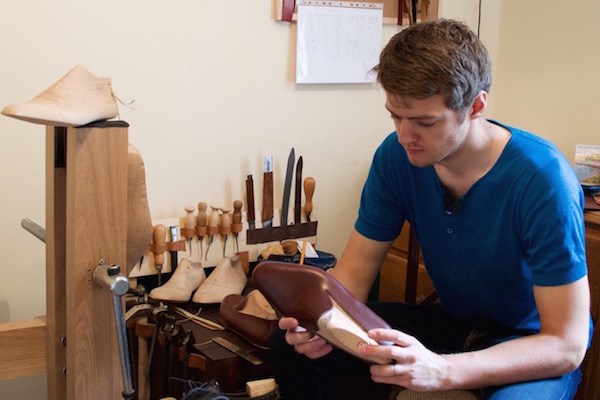 Cutting with the stock knife.