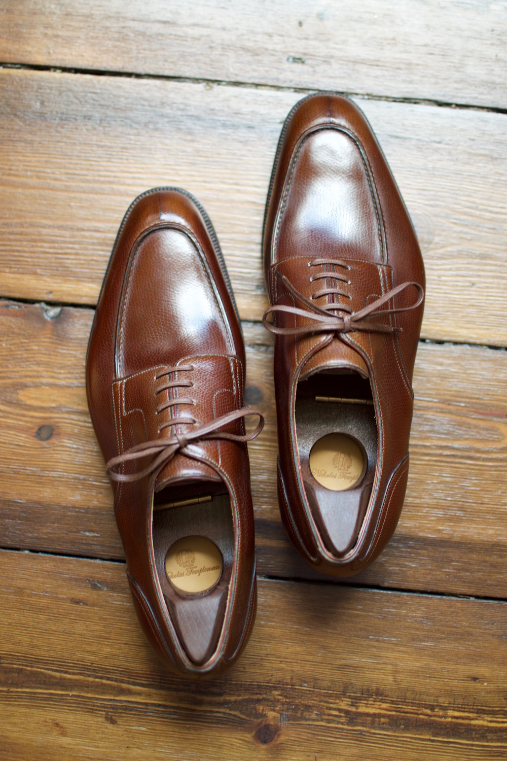 Norwegian derby shoe.