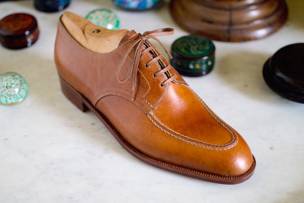 Norwegian derby shoe.